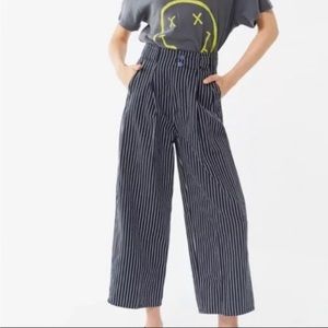 Urban Outfitters Mack Black White Striped Pleated Wide Leg Trouser